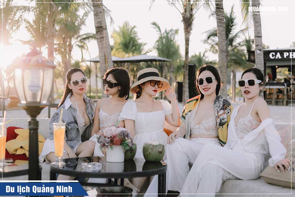 Du lịch biển Bãi Cháy - Quảng Ninh