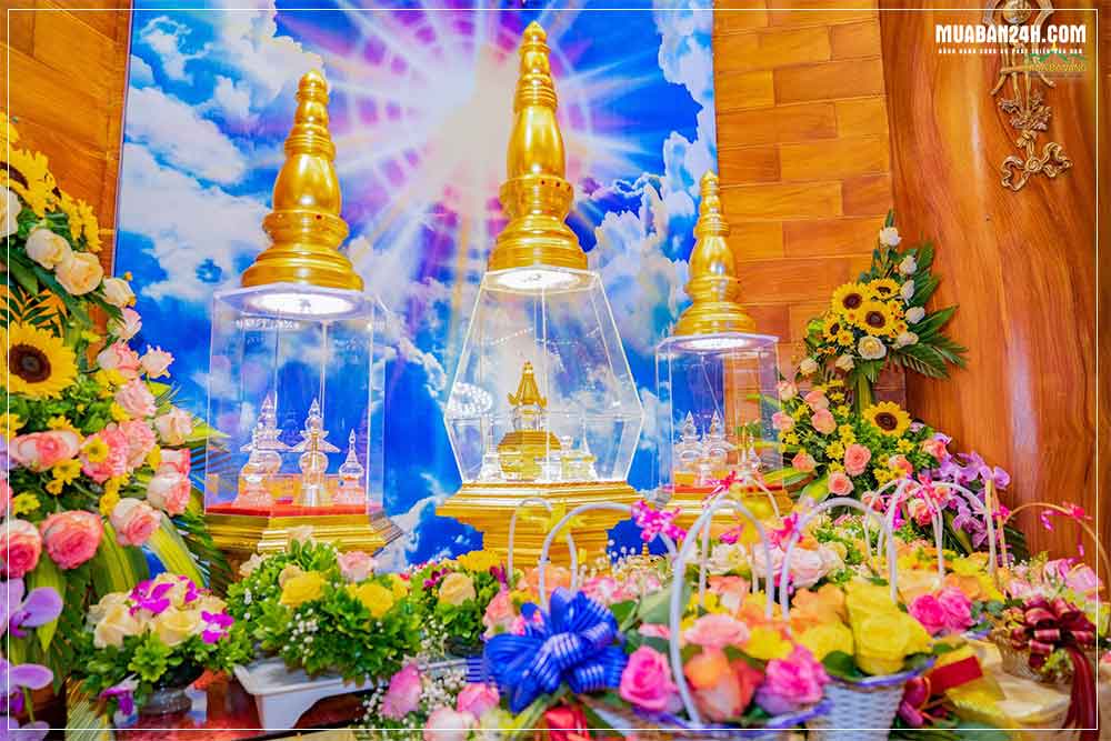 Tháp xá lợi Phật chùa Ba Vàng